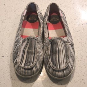 Little girls ROXY slip ons